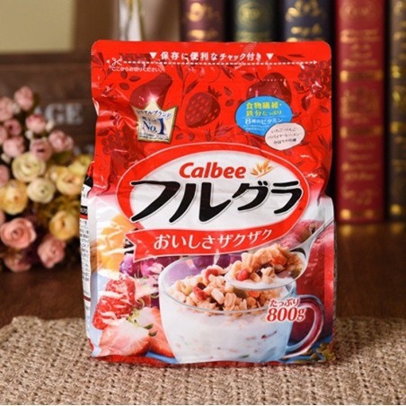 Ngũ cốc sấy khô Calbee Nhật Bản 800g