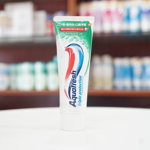 Kem đánh răng hương trà xanh Aquafresh 140g nhập khẩu nhật bản,giá rẻ