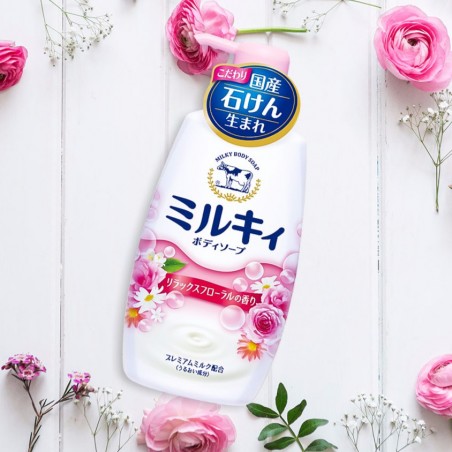 Sữa tắm Milky hương hoa hồng (550ml)