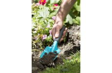 Xẻng trồng cây 8cm Gardena 08950-20- thegioidogiadung.com.vn