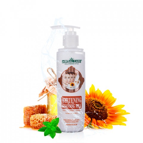 Sữa rửa mặt làm trắng da dạng sữa (Whitening Cleansing